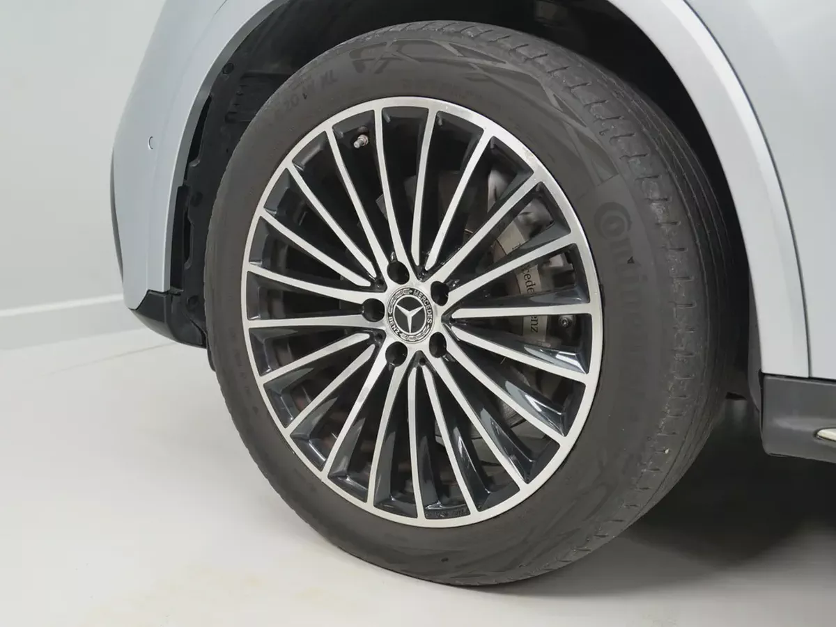 Mercedes-Benz GLC 300 4MATIC 2024 - Korean Specs - Brand New Condition-14-14