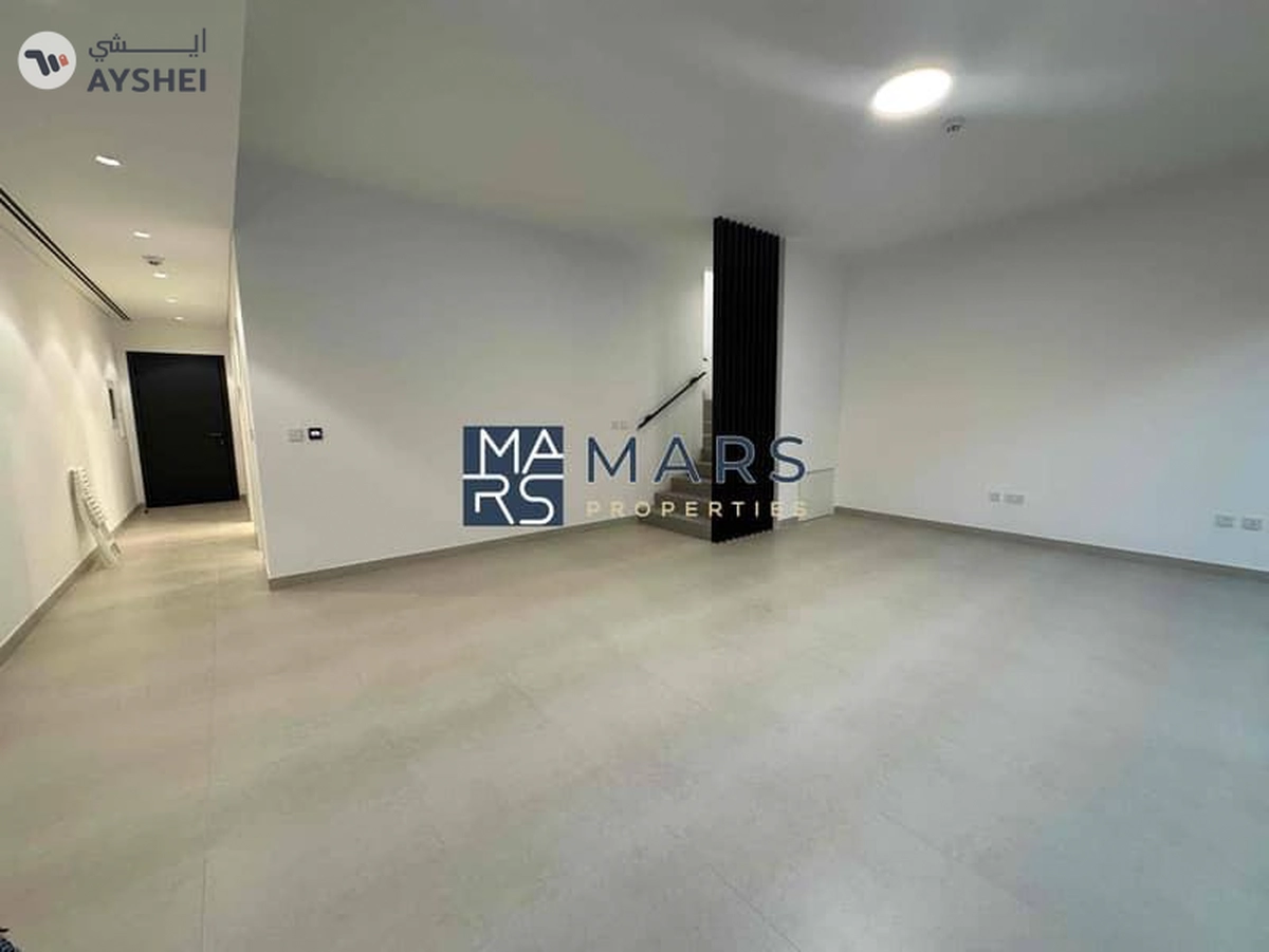Limited offer 3 bedroom middle unit in Robinia for rent just in 140k-18-18