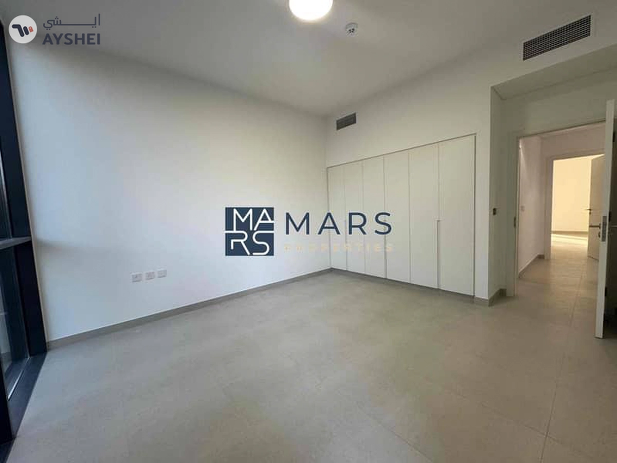 Limited offer 3 bedroom middle unit in Robinia for rent just in 140k-1-1