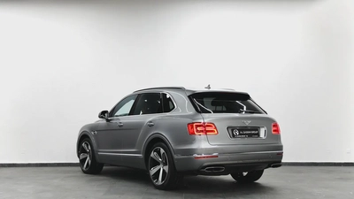 Bentley Bentayga-3