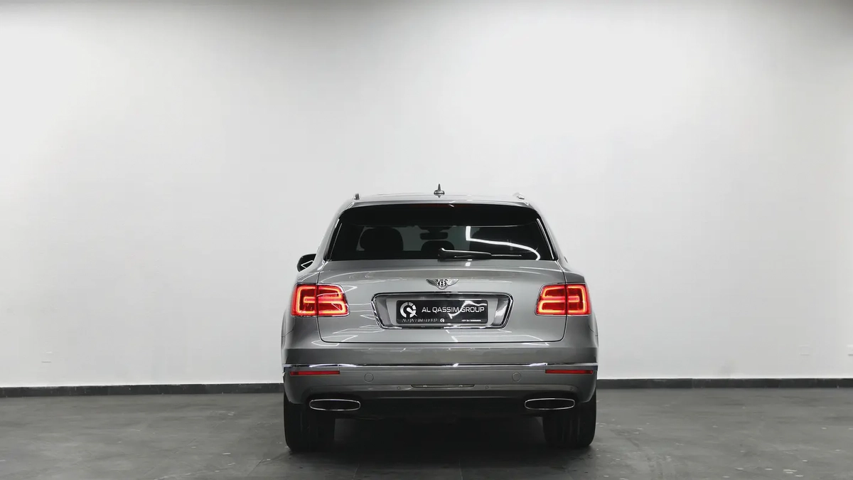 Bentley Bentayga-4-4