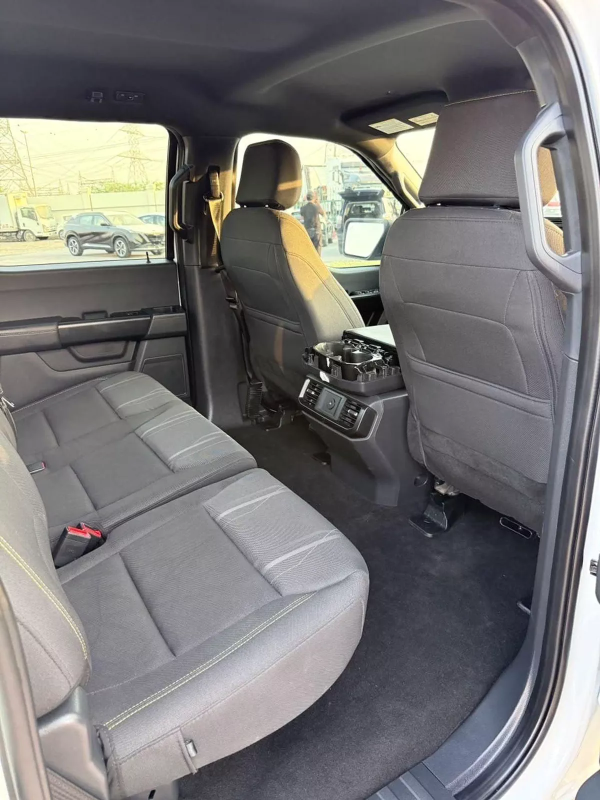Ford F-150 F- 150 2.7L Ford F- 150 4x4-17-0