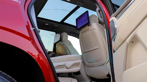 2025 Cadillac Escalade 600 Sport Platinum V8 6.2L With 5 Years Or 200,000 Km Warranty