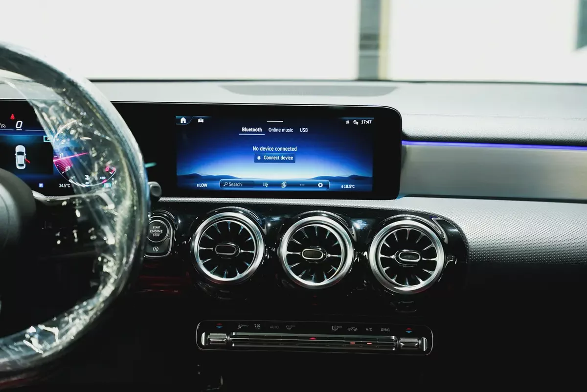 2024 Mercedes-Benz A 200 AMG Line | GCC Specs | Like New-9-9