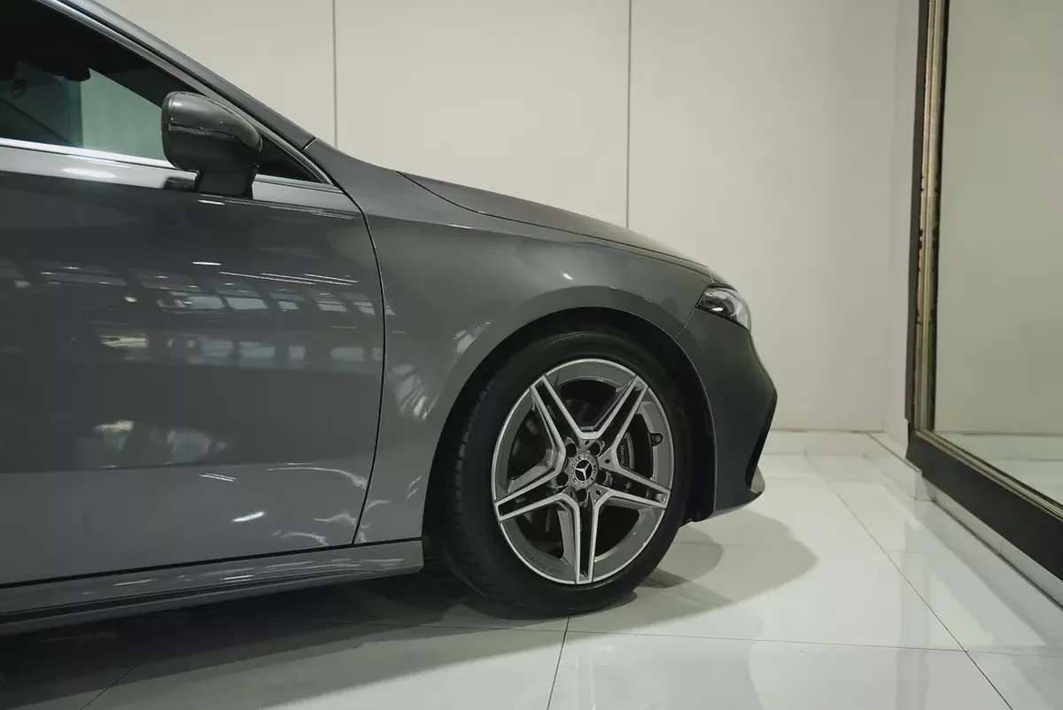 2024 Mercedes-Benz A 200 AMG Line | GCC Specs | Like New-4-4
