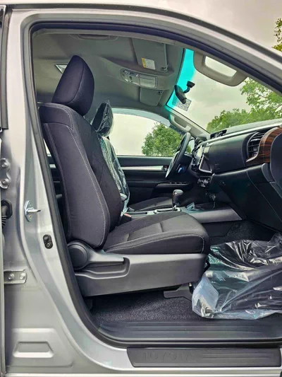 Toyota Hilux SR5 TRD 4.0L PETROL SR5 TRD || 4.0L PETROL V6 4WD | WOOD INTERIOR W VISOR | BLIND SPOT | DIFFLOCK | DVD+CAMERA | READY S-8