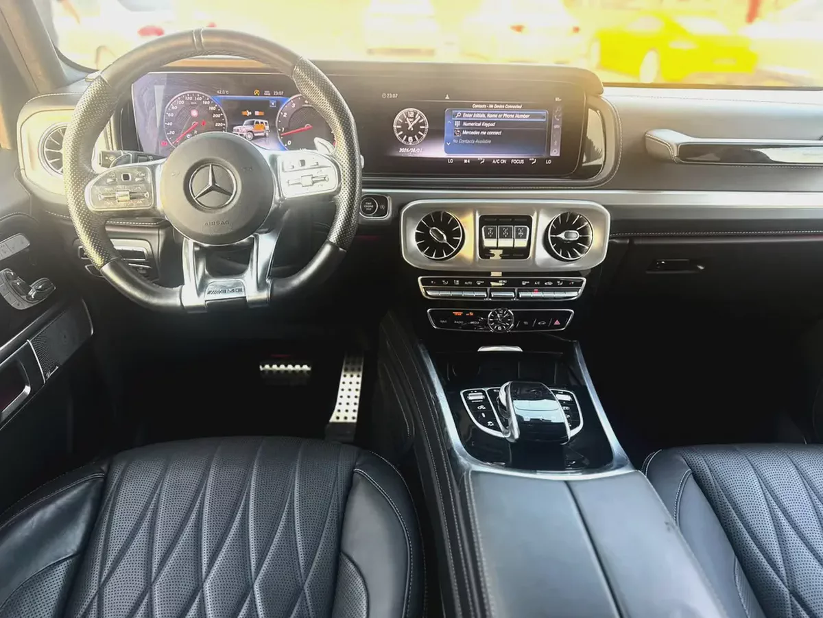 Mercedes-Benz G63 Model 2021 Low Milage Excellent Condition-15-15