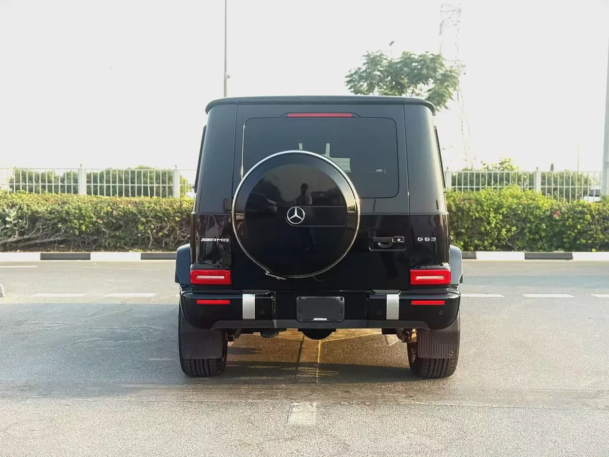Mercedes-Benz G63 Model 2021 Low Milage Excellent Condition-4-4