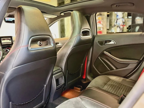 Mercedes-Benz A-Class A 250 2014 GCC Specs