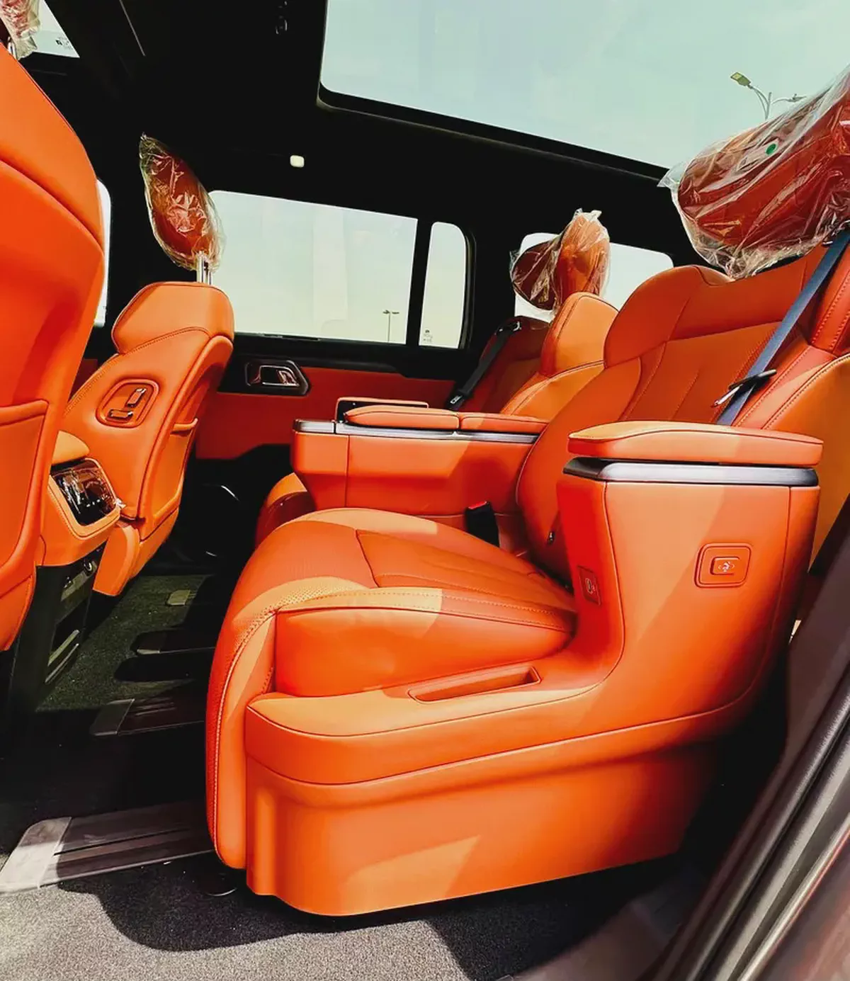 Rox 01 2026 VIP 6 Seater-12-12