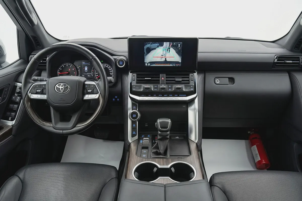 Toyota Land Cruiser VXR 2023 l V6 l AED 5,190 Monthly l 0% Downpayment-7-7