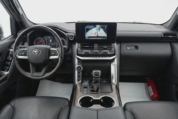 Toyota Land Cruiser VXR 2023 l V6 l AED 5,190 Monthly l 0% Downpayment