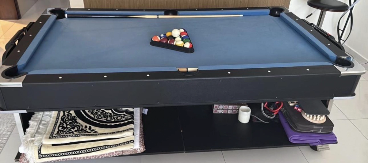 billiards table -3-2