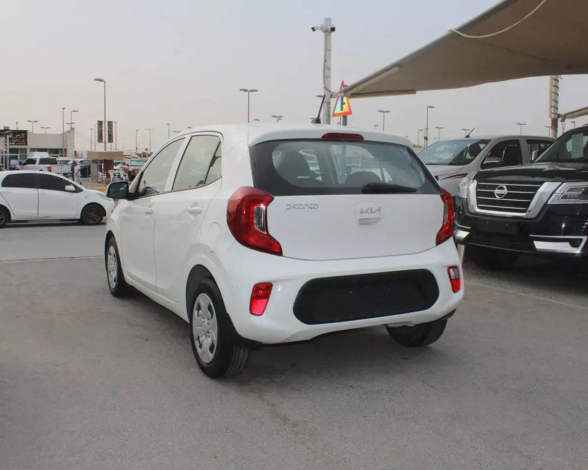Kia Picanto EX 2023 GCC Specs --3-3