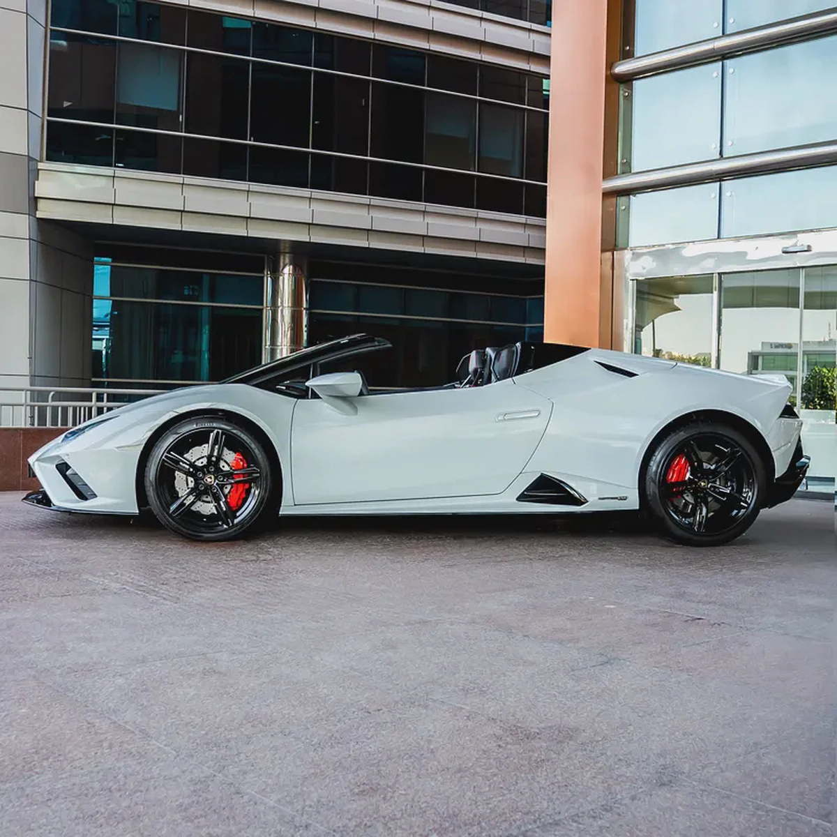 2021  LAMBOPRGHINI HURACAN EVO SPYDER DONEONLY 10,000KM( WITH ONE YEAR WARRANTY+ SERVICE)-9-9