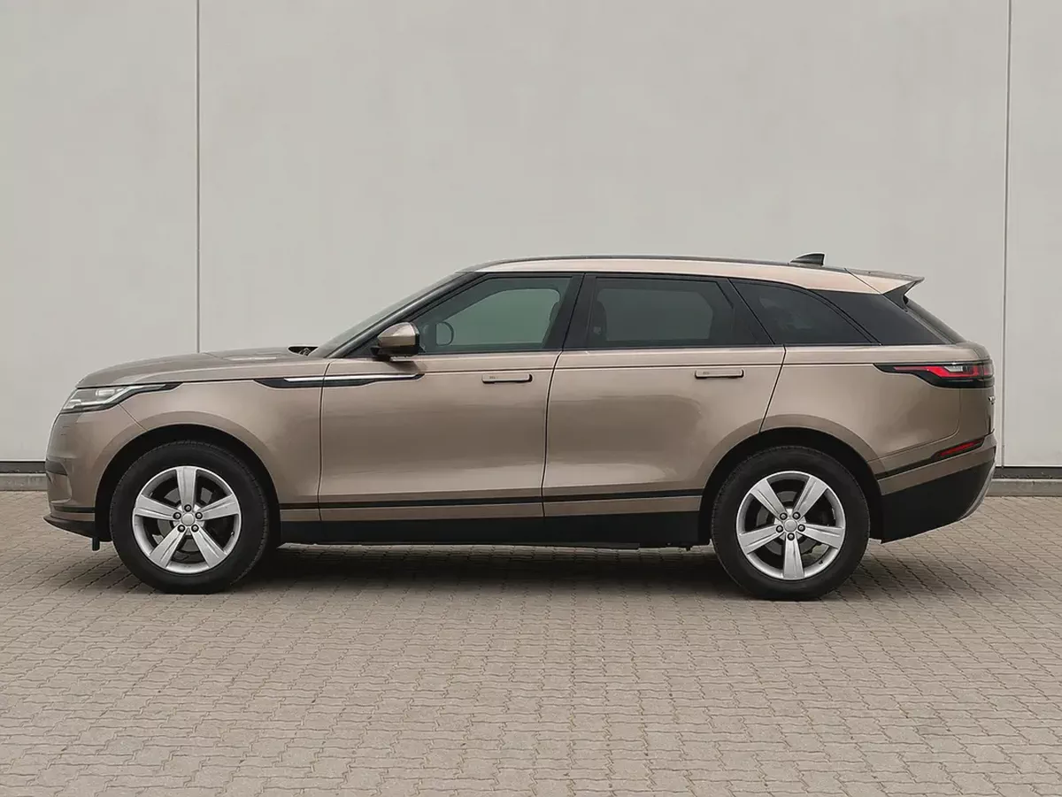 Stunning Land Rover Range Rover Velar P250 S 2019 | GCC Specs | Low Mileage-2-2