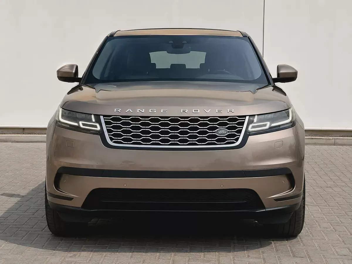 Stunning Land Rover Range Rover Velar P250 S 2019 | GCC Specs | Low Mileage-7-7