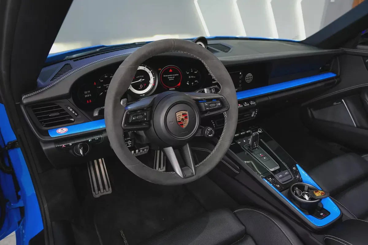 Porsche 911 Targa 4 GTS 2024 - Brand New - High Spec-10-10