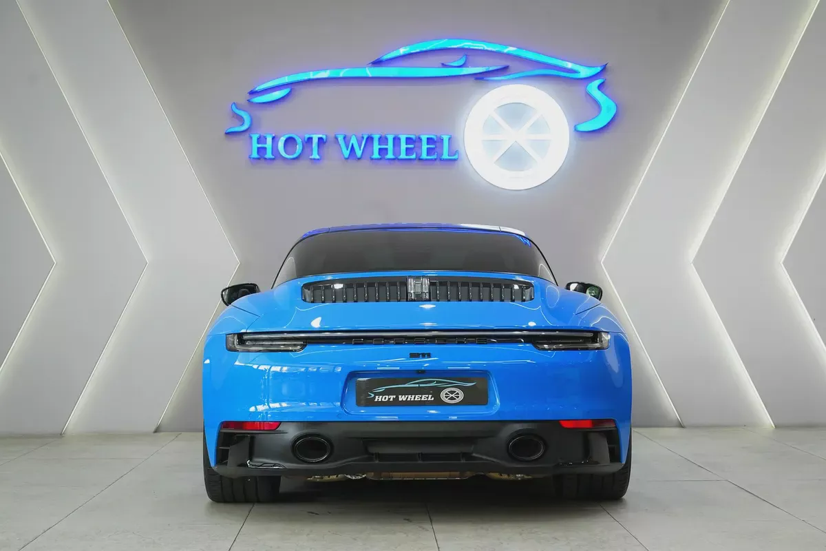Porsche 911 Targa 4 GTS 2024 - Brand New - High Spec-3-3