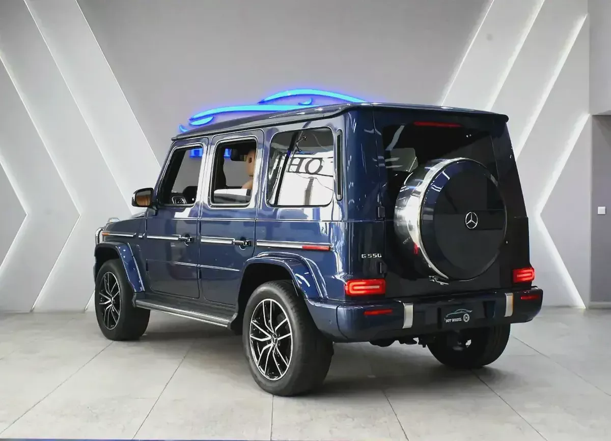 2025 Mercedes-Benz G 550 Low mileage, With warranty-4-4