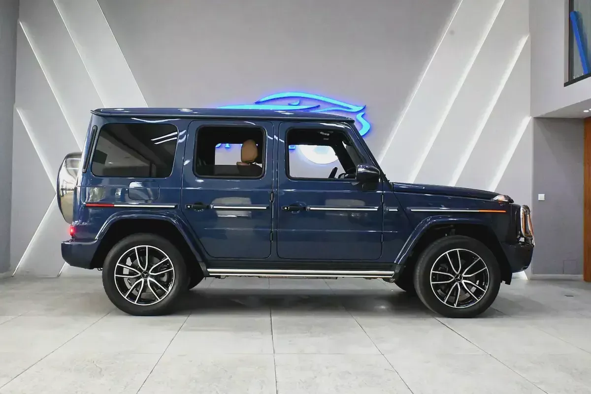 2025 Mercedes-Benz G 550 Low mileage, With warranty-5-5