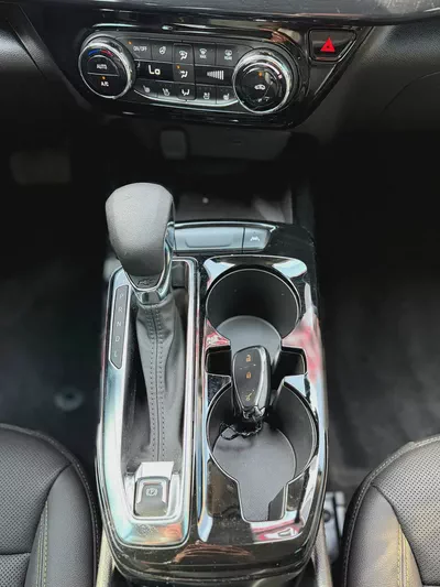 Chevrolet Trax Activ 2024 Korean Specs-14