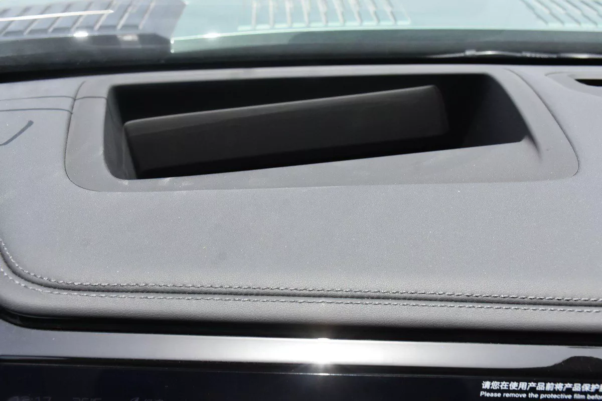 BYD LEOPARD 8 FLAGSHIP ( 5 SEATS ) 2026 | GREEN-11-11