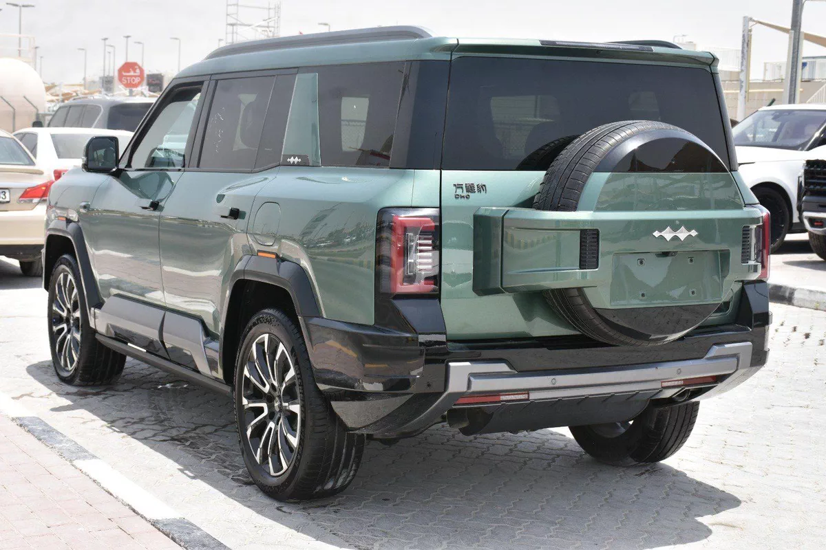 BYD LEOPARD 8 FLAGSHIP ( 5 SEATS ) 2026 | GREEN-7-7