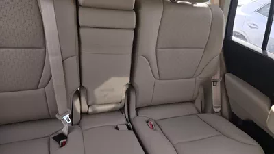 Toyota Land Cruiser 2026 – Bold Hybrid Power-8
