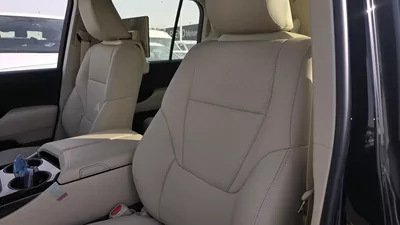 Toyota Land Cruiser 2026 – Bold Hybrid Power-7