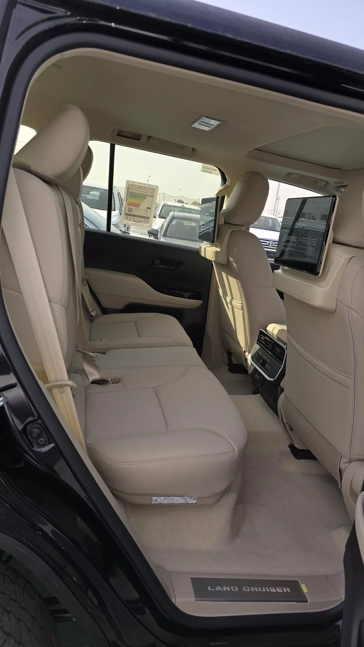 Toyota Land Cruiser 2026 – Bold Hybrid Power-3-3
