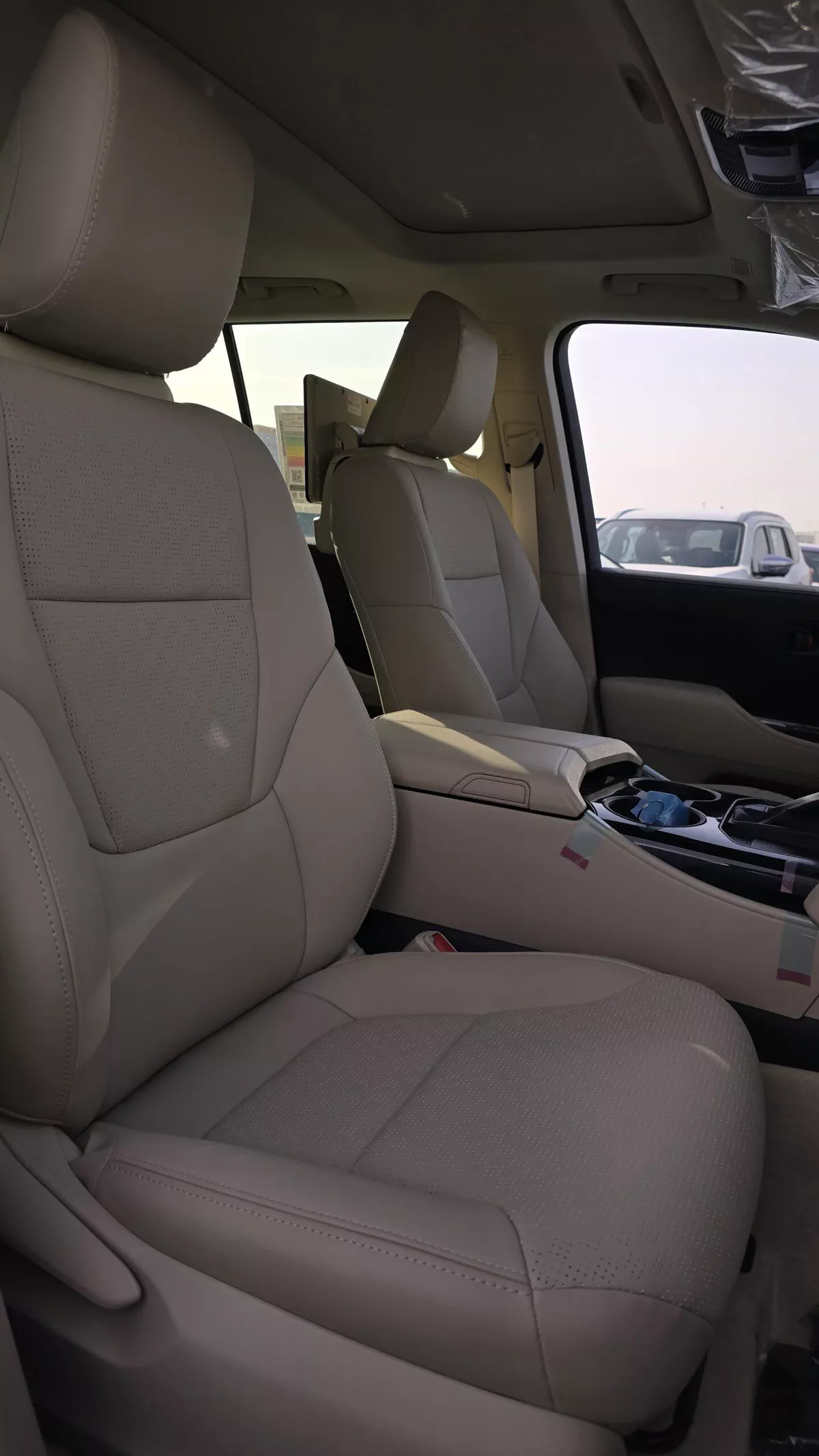Toyota Land Cruiser 2026 – Bold Hybrid Power-2-2