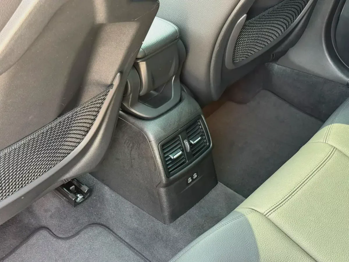 2021-BMW X1 sDrive20i With M Package-Service contract with BMW-Bank Finance Available-18-18