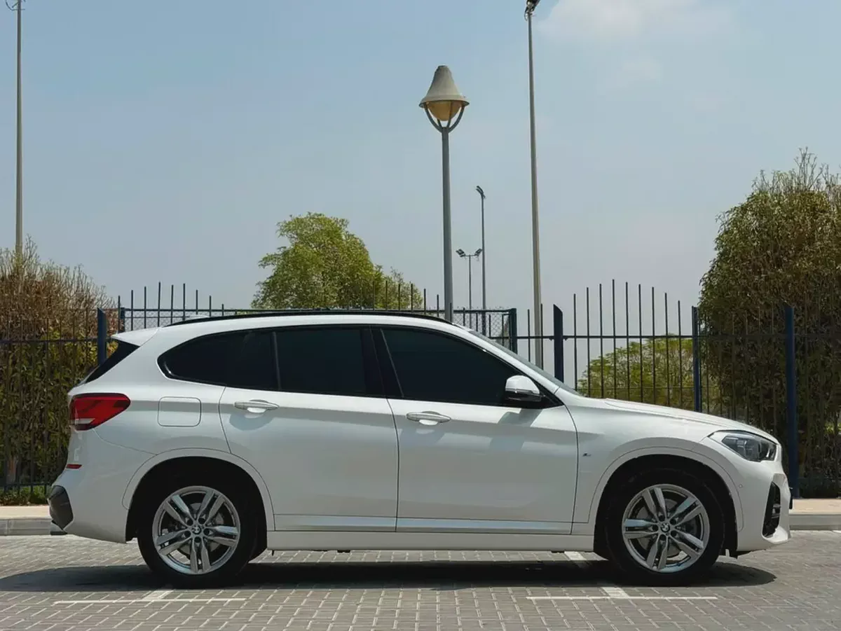2021-BMW X1 sDrive20i With M Package-Service contract with BMW-Bank Finance Available-6-6