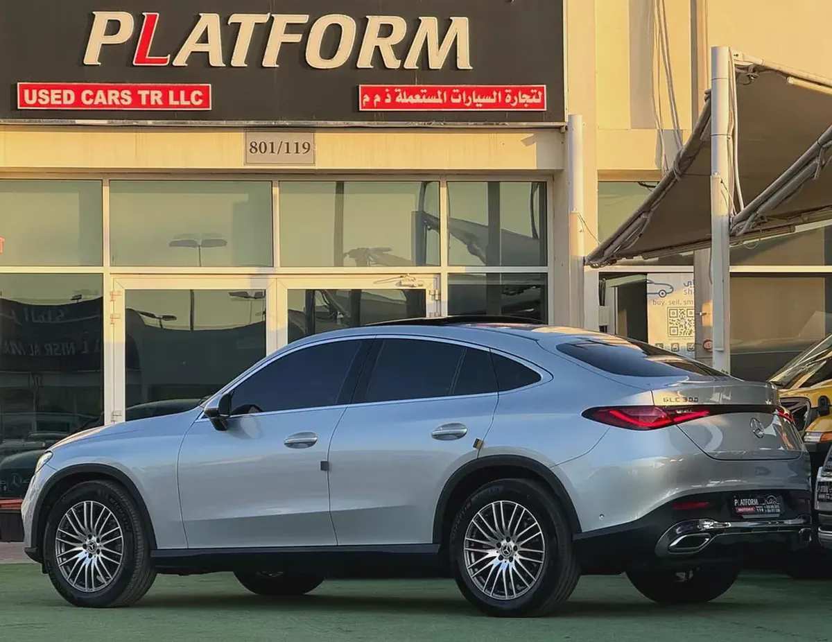 Mercedes GLC300 import from Korea model 2025 original paint مرسيدس جي الـ سي ٣٠٠ كوري موديل ٢٠٢٥-3-3