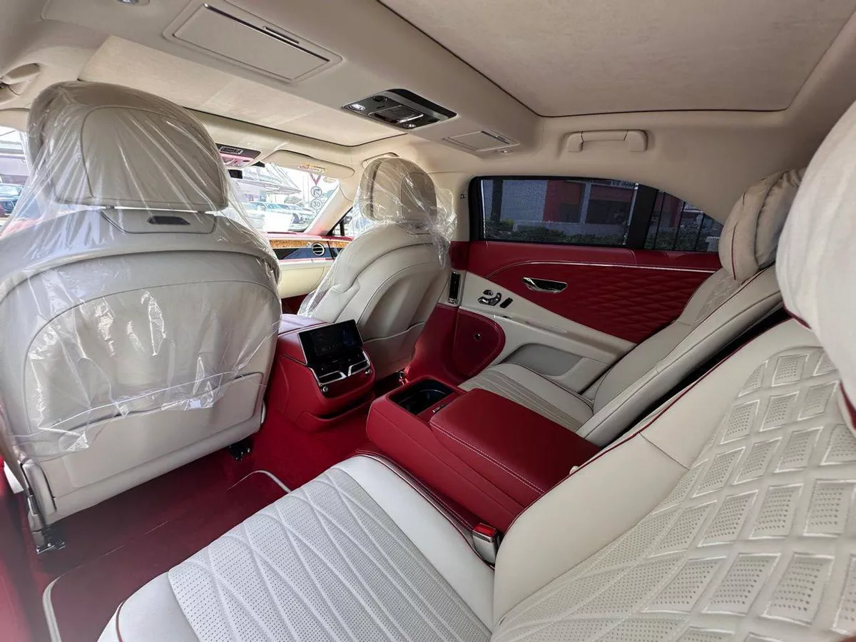 Bentley Flying Spur V8-19-0