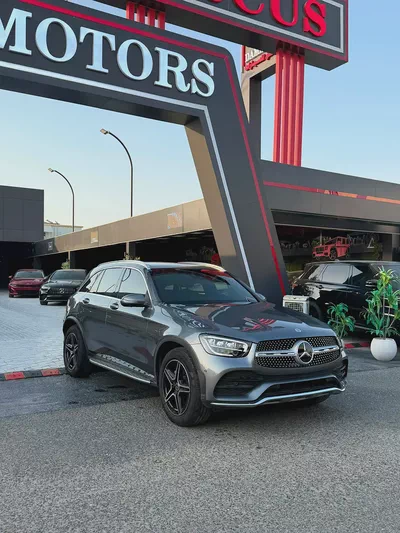 2022 Mercedes-Benz GLC 300 4MATIC - Korean Specs - Pristine Condition-1