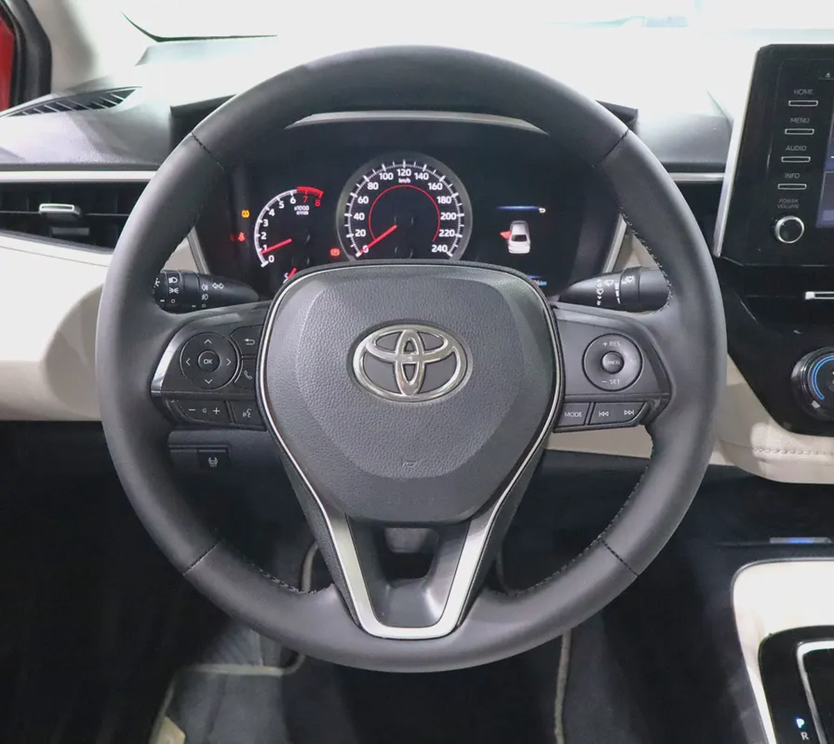 Low Mileage . GCC Specs . Excellent Condition-11-11