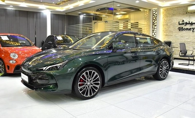 MG 7 Trophy ( 2026 Model ) in Green Color GCC Specs-2