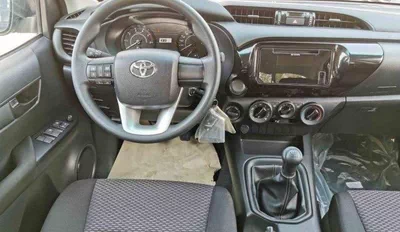 Toyota Hilux SGLX HILUX 2.4L MT MED OPTION DIESEL 2025-9