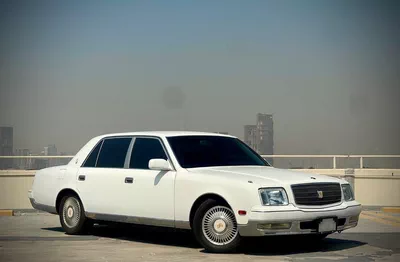 Toyota Century STANDARD 5.0l V12-0
