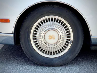 Toyota Century STANDARD 5.0l V12-18