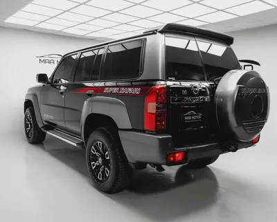 Nissan Patrol Super Safari 2023 | GCC Specs | Pristine Condition-5