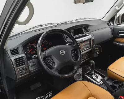 Nissan Patrol Super Safari 2023 | GCC Specs | Pristine Condition-6