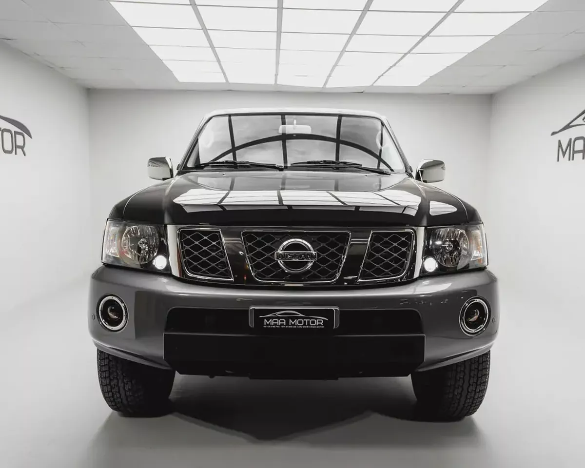 Nissan Patrol Super Safari 2023 | GCC Specs | Pristine Condition-1-1