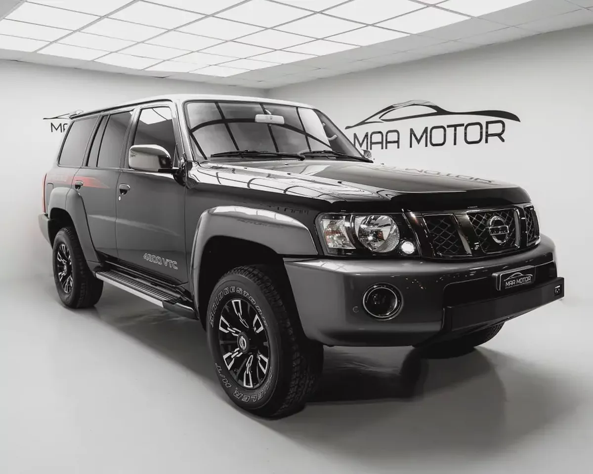 Nissan Patrol Super Safari 2023 | GCC Specs | Pristine Condition-2-2