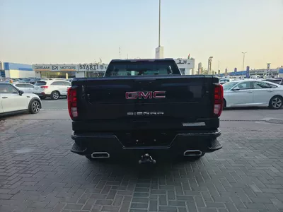 Gmc Sierra Elevation GCC Specs Single Owner 100% Original Paint Very Well Maintained-9