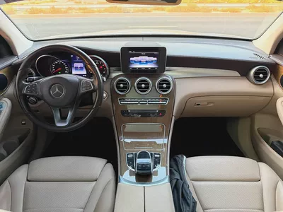 2016 Mercedes-Benz GLC 250 4MATIC | GCC Specs | Excellent Condition-8