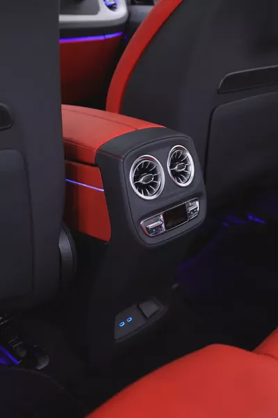 G63 GCC MANUFAKTUR EDITION +DOUBLE NIGHT PACKAGE CARBON INT+ 5 YEARS WARRANTY + FREE NANO COATING-17