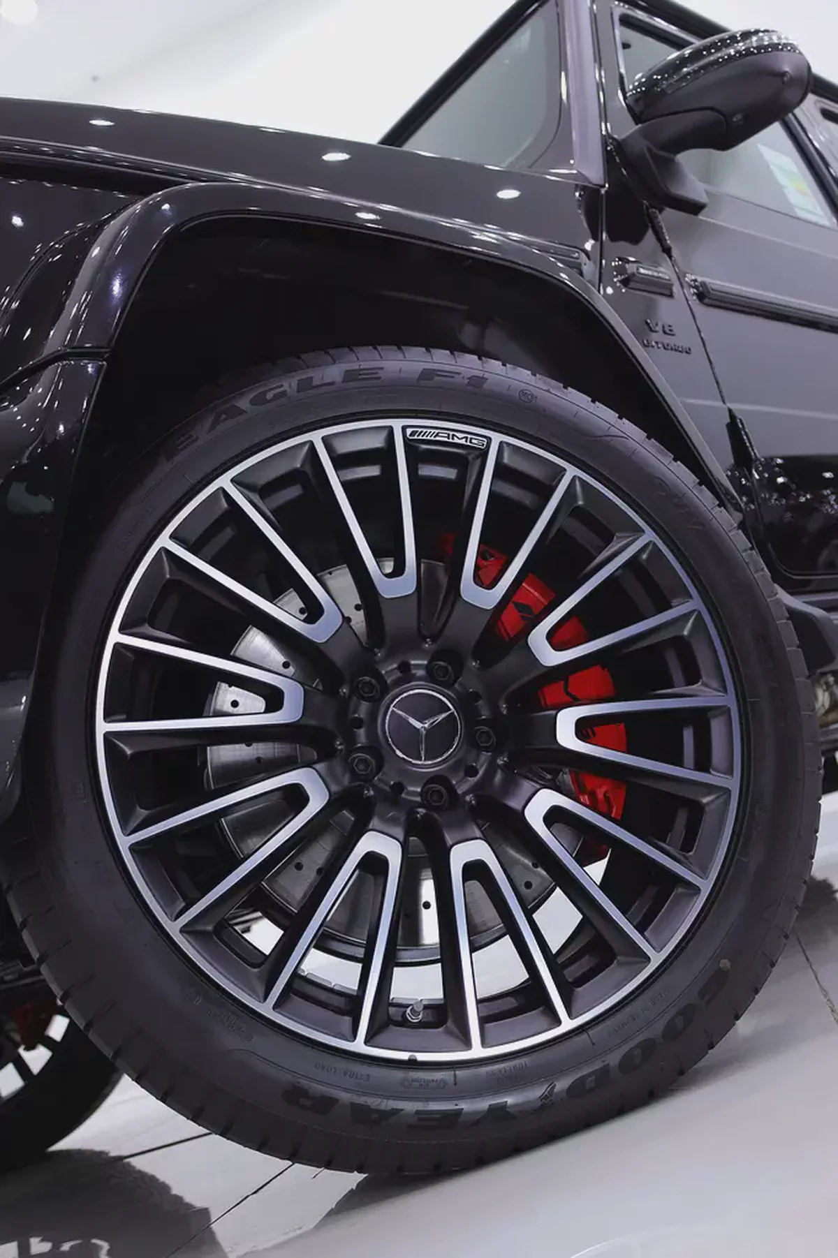 G63 GCC MANUFAKTUR EDITION +DOUBLE NIGHT PACKAGE CARBON INT+ 5 YEARS WARRANTY + FREE NANO COATING-12-12